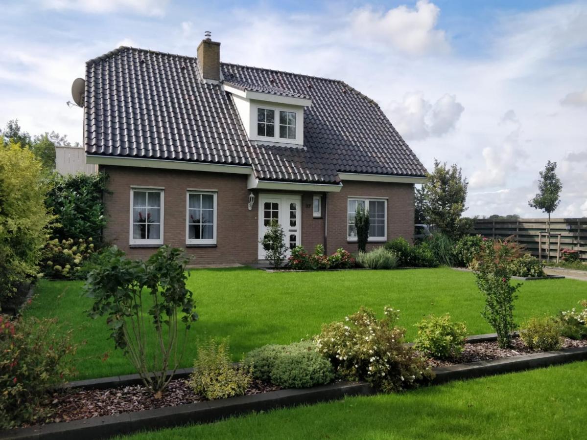 Groot Familiehuis Voor 6 Personen In Landelijke, Rustige Omgeving Villa Breezand Eksteriør billede