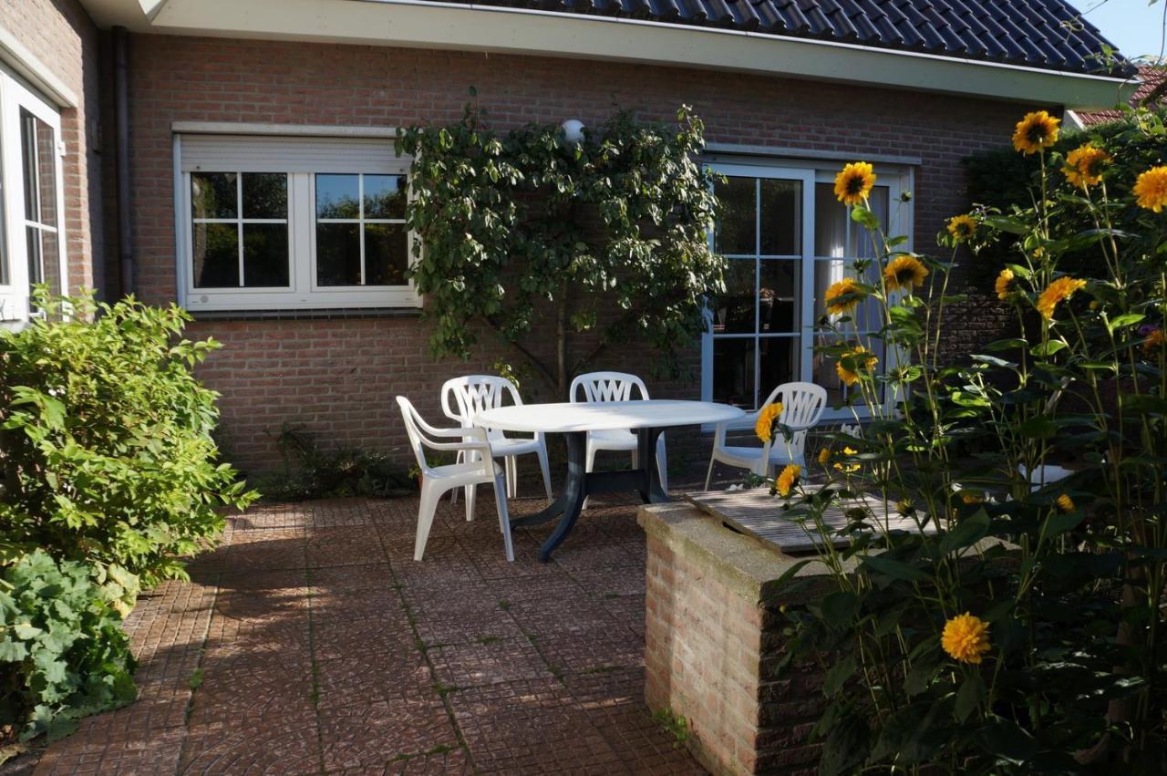 Groot Familiehuis Voor 6 Personen In Landelijke, Rustige Omgeving Villa Breezand Eksteriør billede